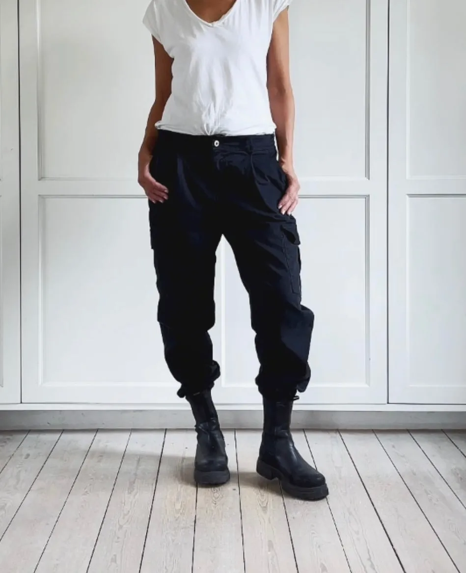 CARGO PANTS - BLACK