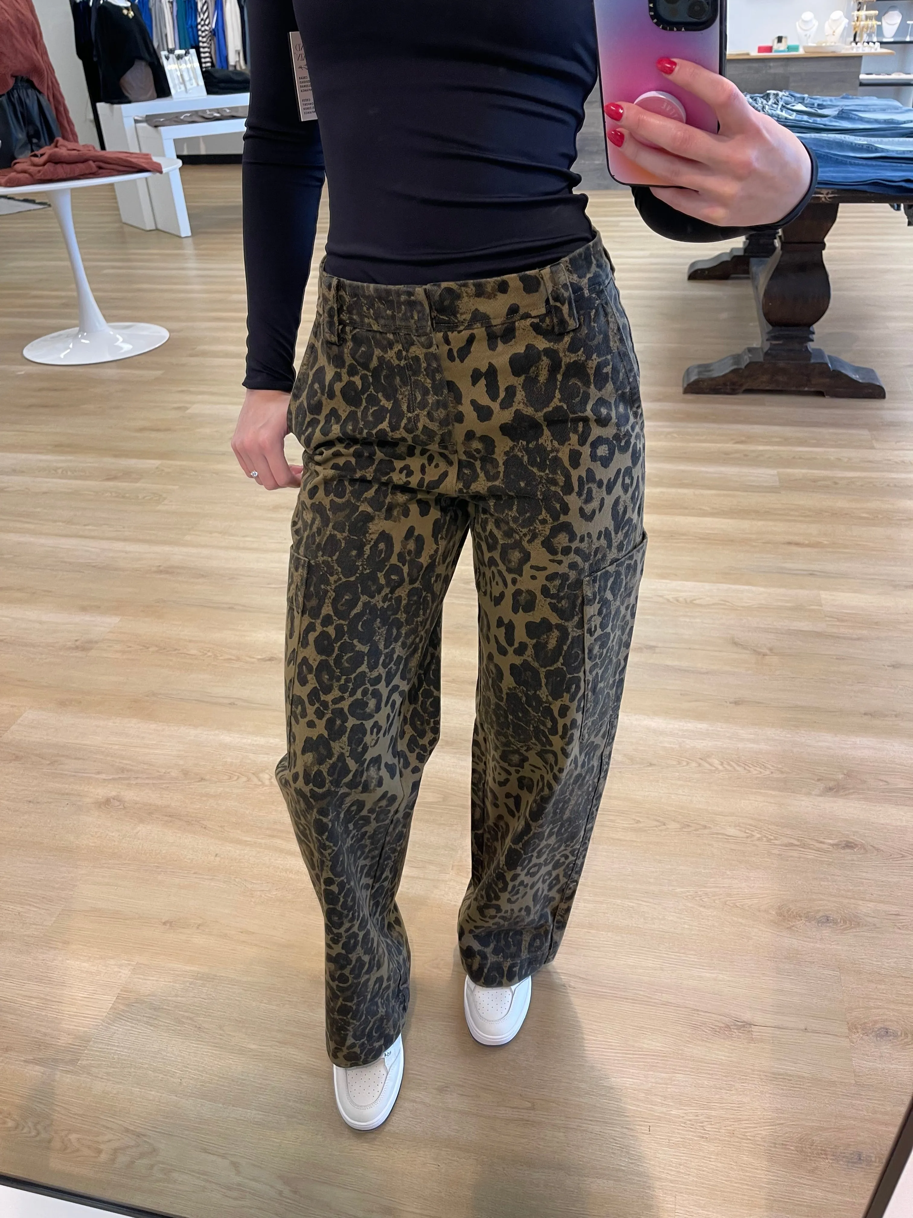 Eden Leopard Print Pant