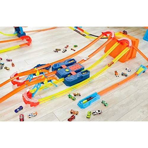 Hot Wheels Track Builder Unlimited Power Boost Box Playset