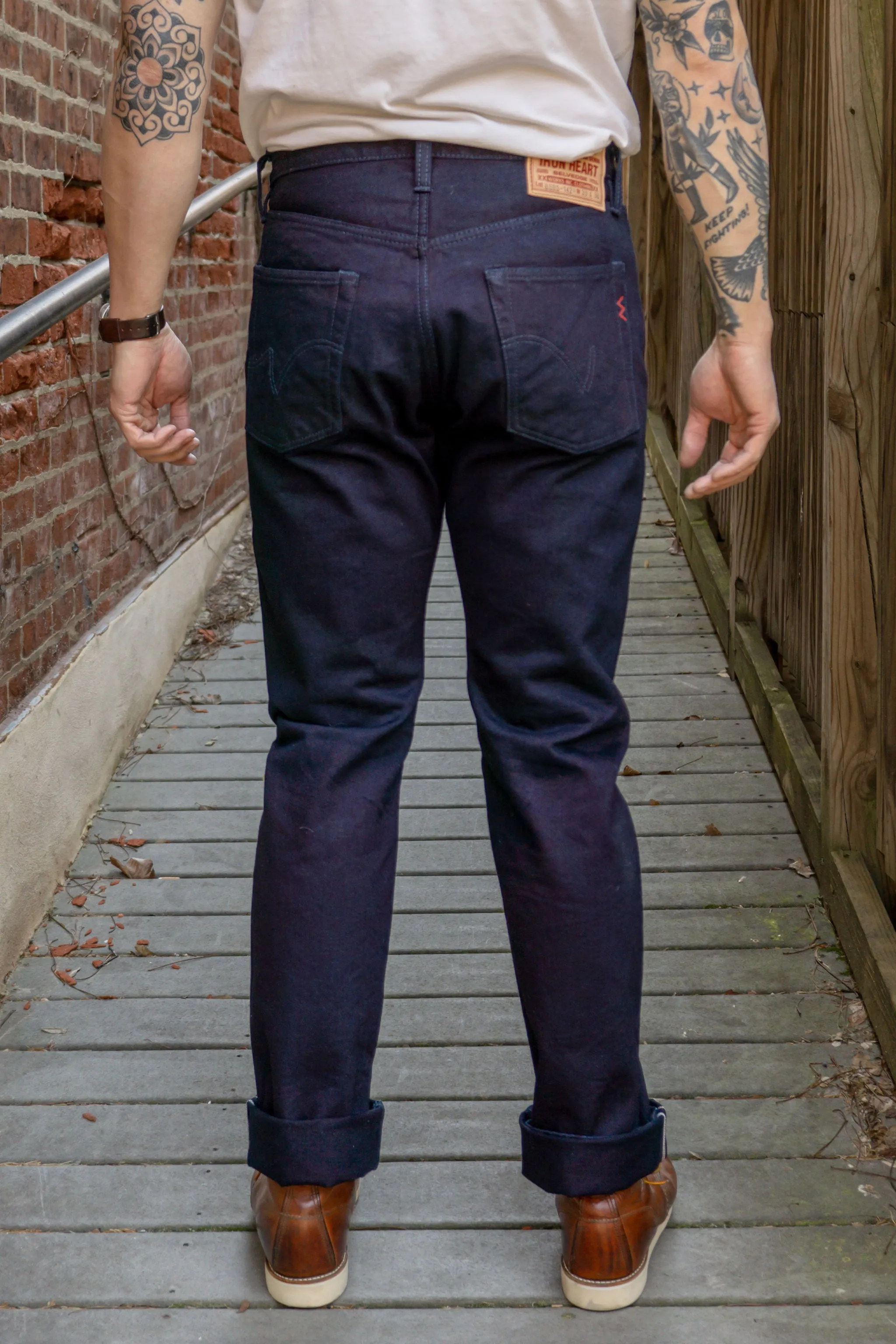 Iron Heart IH-888S-142ii 14oz Selvedge Denim Mid/High Rise Tapered Cut Jeans - Indigo/Indigo