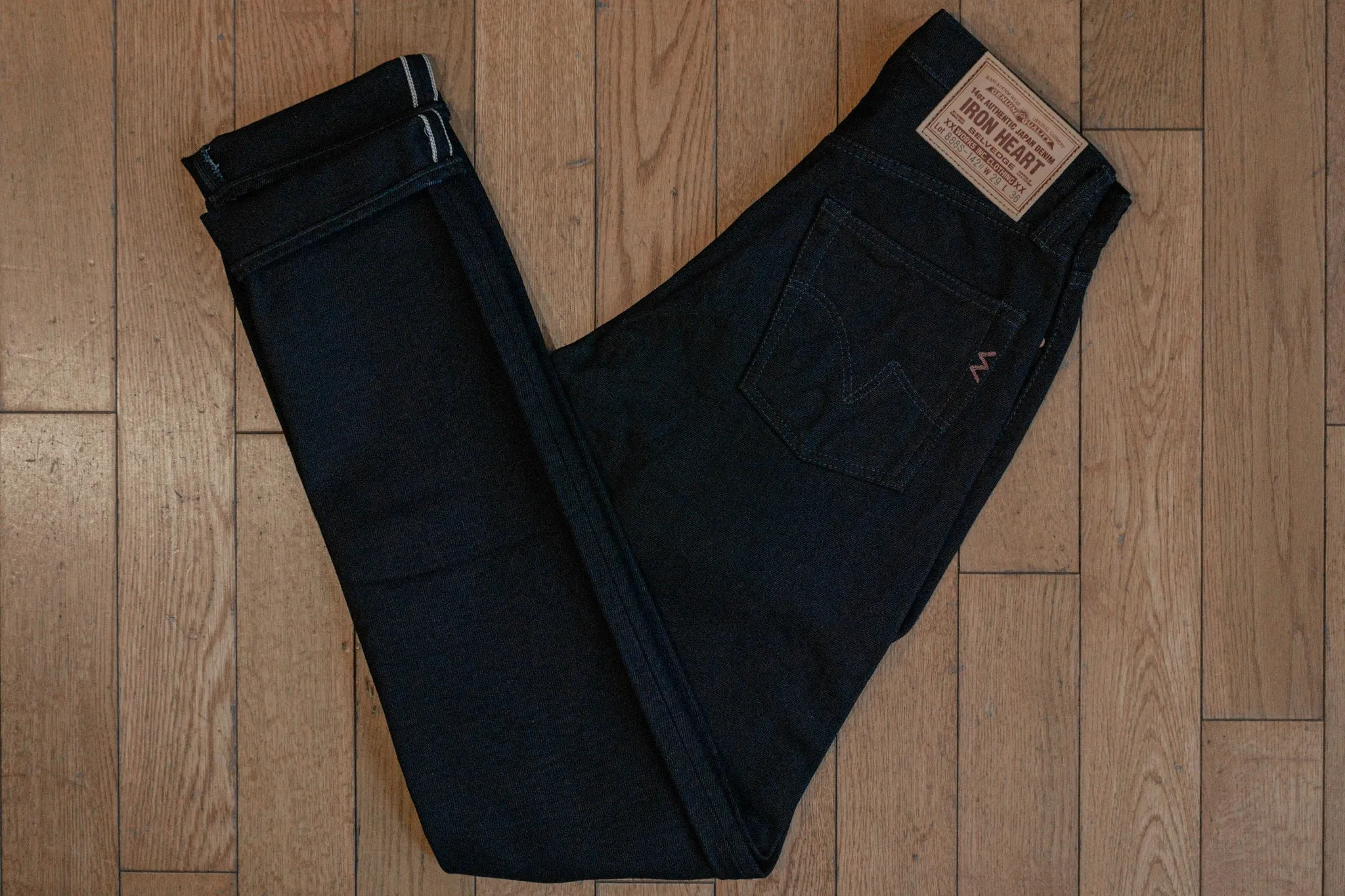 Iron Heart IH-888S-142ii 14oz Selvedge Denim Mid/High Rise Tapered Cut Jeans - Indigo/Indigo