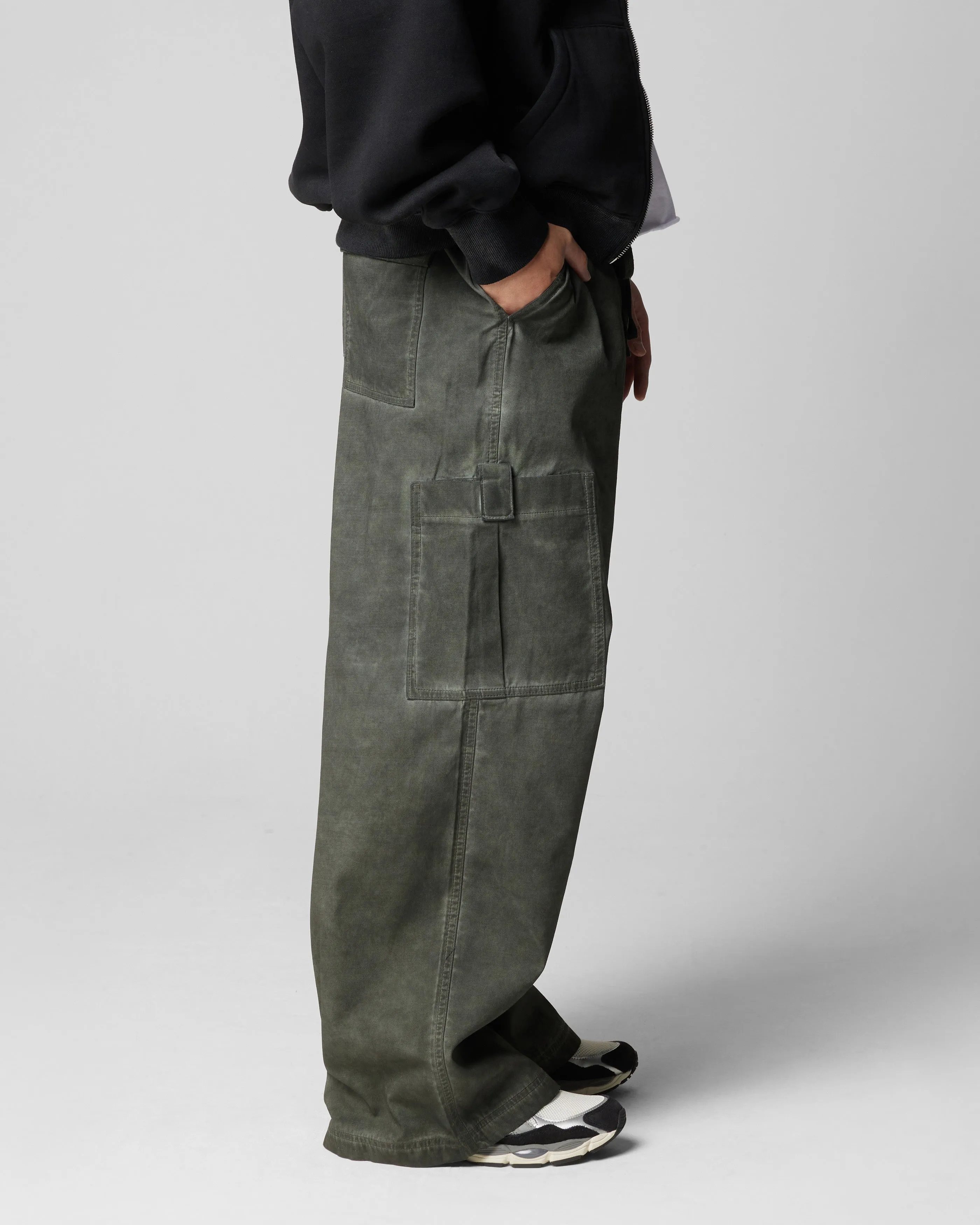 Loiter Kraven Parachute Pants Khaki