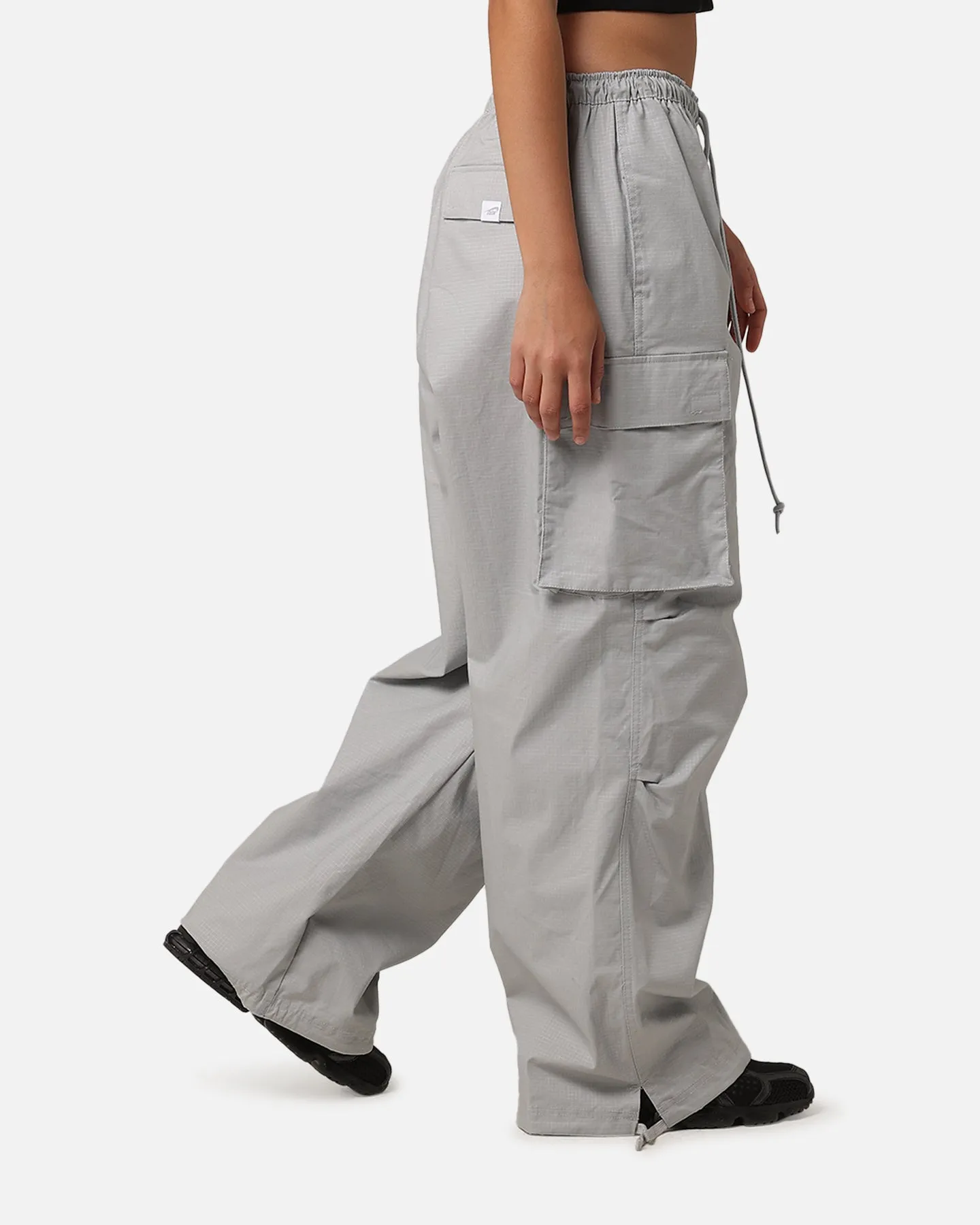 Nike Women's Sportswear Dance Cargo Pants Light Smoke Grey