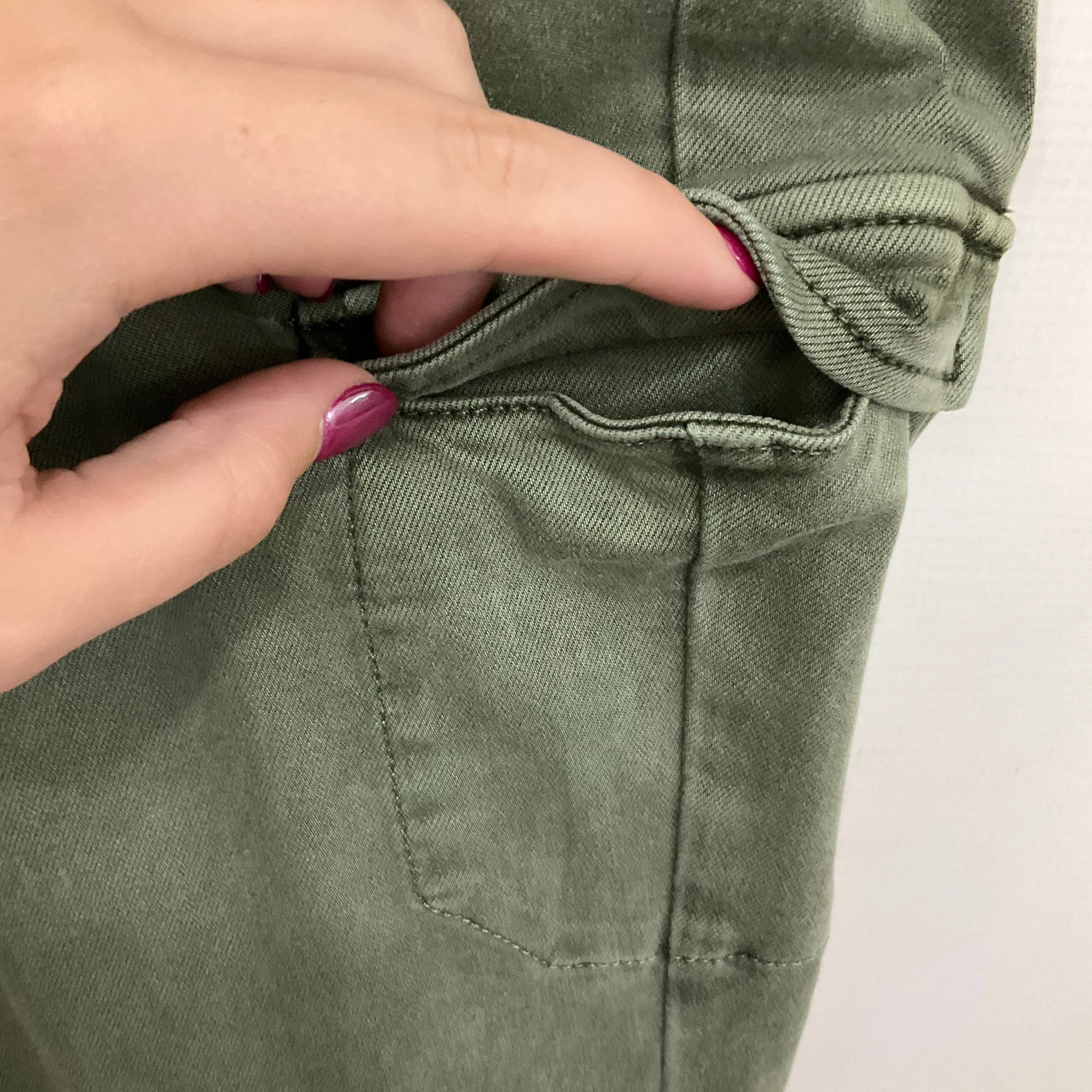 Pants Cargo & Utility By Paige In Green, Size: 4